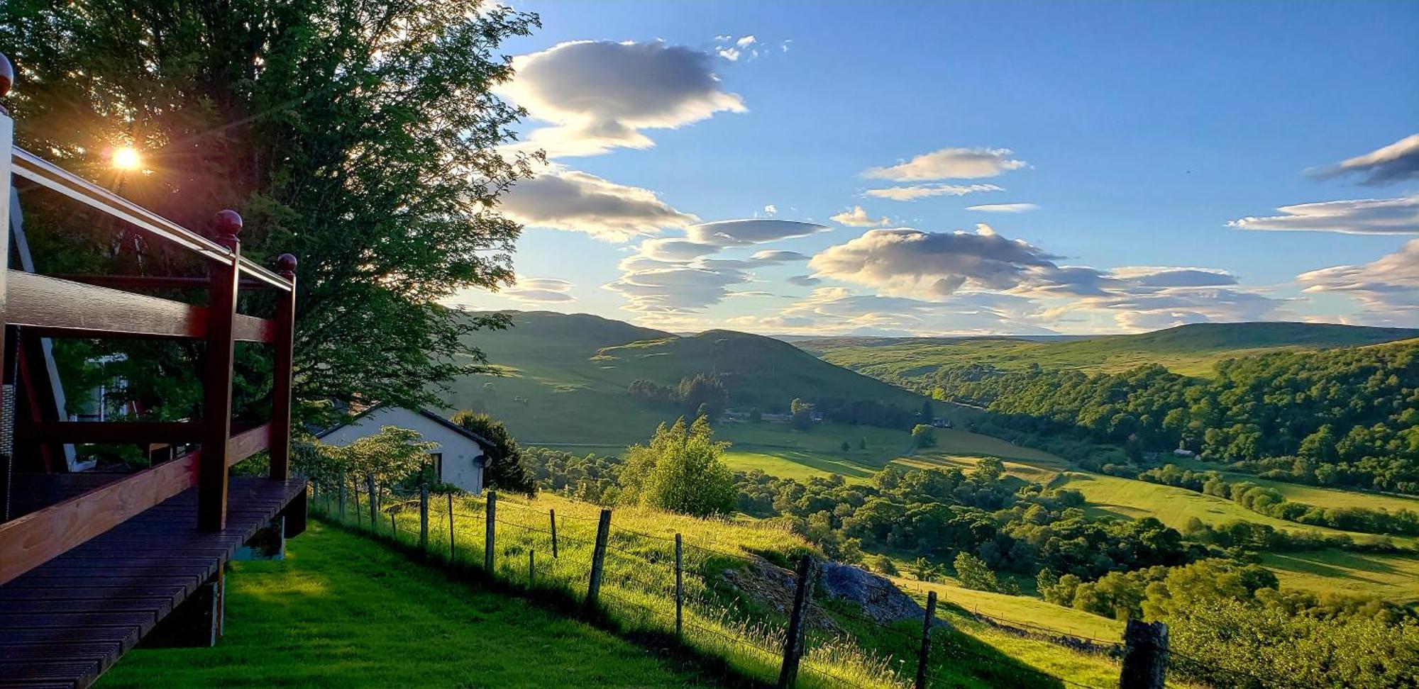 Highland Glen Lodges Rogart Exterior photo