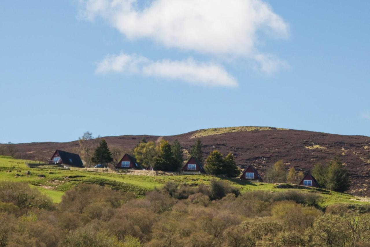 Highland Glen Lodges Rogart Exterior photo